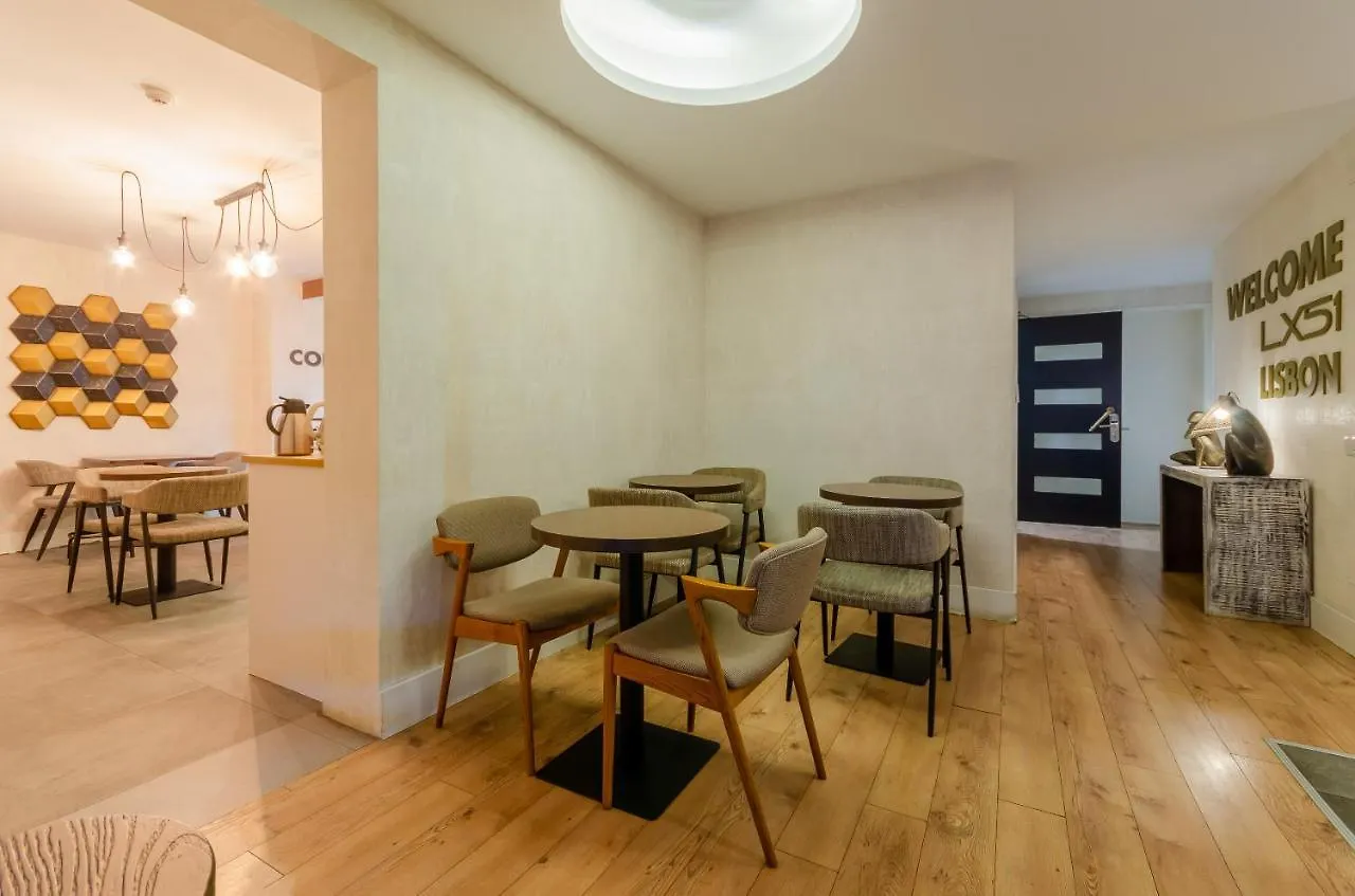 Lx51 Studios & Suites By Apt Iin - Lisbon Center Πανσιόν
