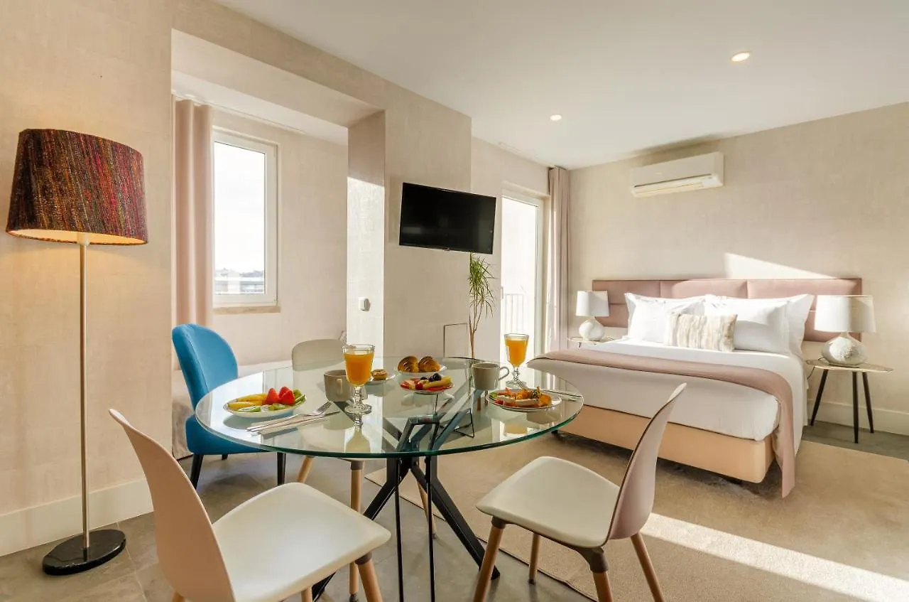 Lx51 Studios & Suites By Apt Iin - Lisbon Center Гостевой дом